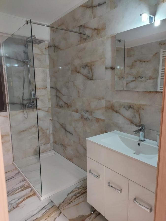Bya Brown Apartment Valea Lupului  Exterior photo
