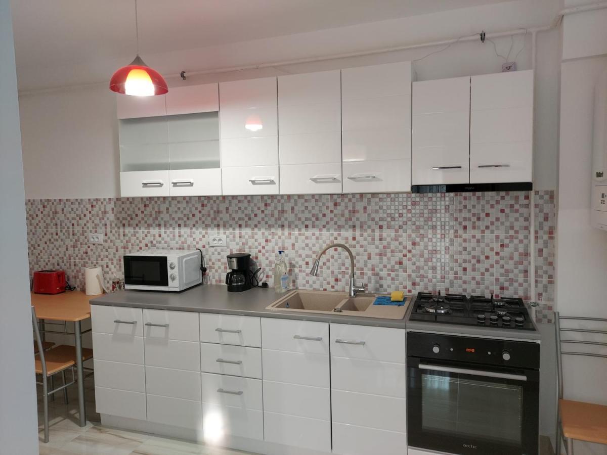 Bya Brown Apartment Valea Lupului  Exterior photo