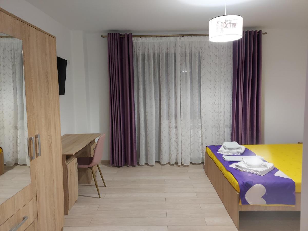 Bya Brown Apartment Valea Lupului  Exterior photo